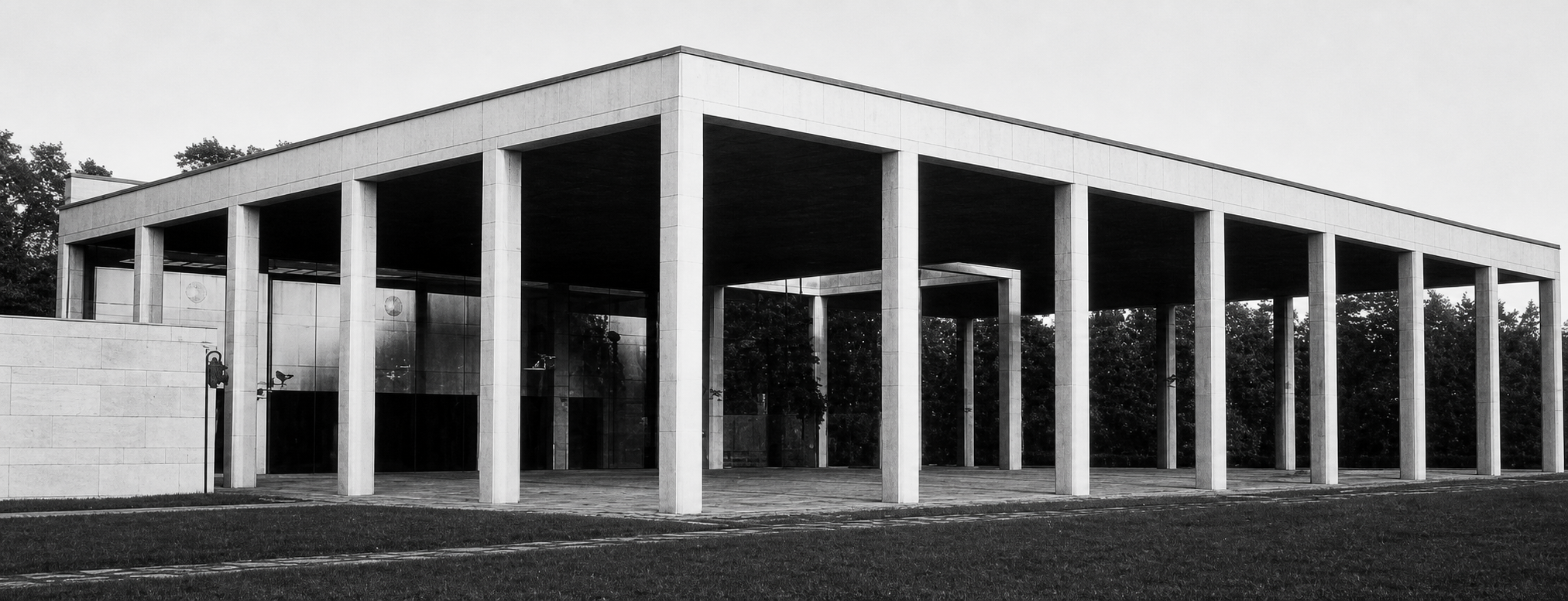 Repetition without alternation. The repetition does nothing to enhance the living character of centers