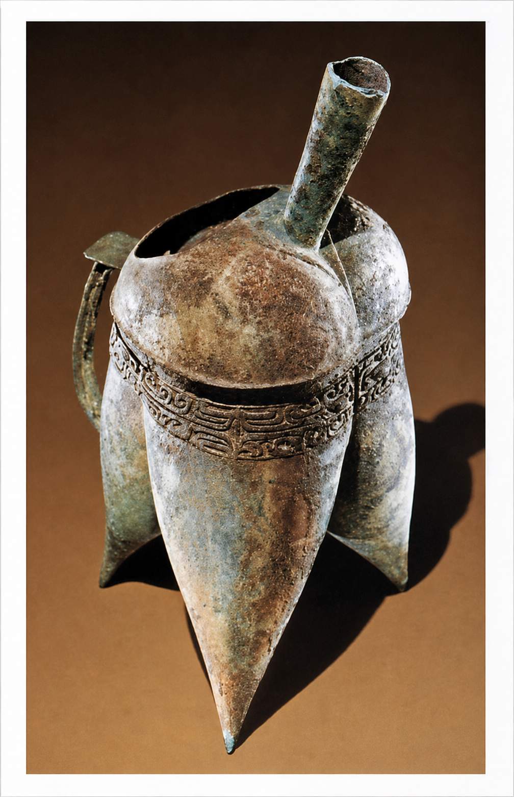 Chinese bronze: three-legged urn